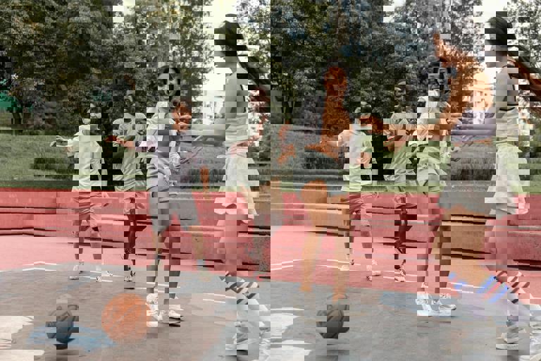 Campeonato regional de baloncesto sub-18: talento emergente sorprende a los ojeadores